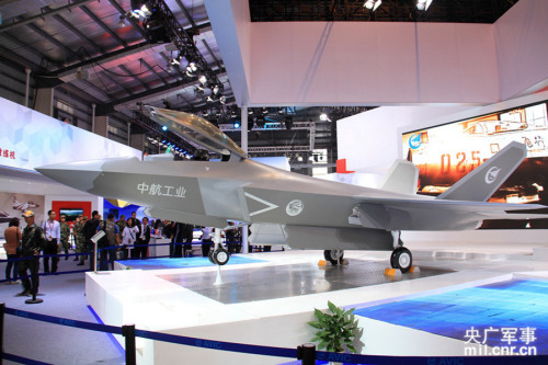 ȫ����1:2�ļ�-31����ӥ��ս��ģ�� κ�� ��