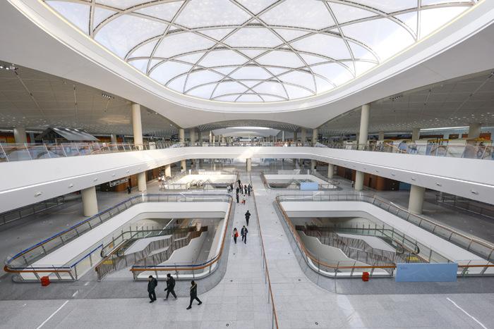 北京城市副中心综合交通枢纽启航