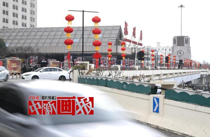 探访浙江杭州“百年火车站”的春运